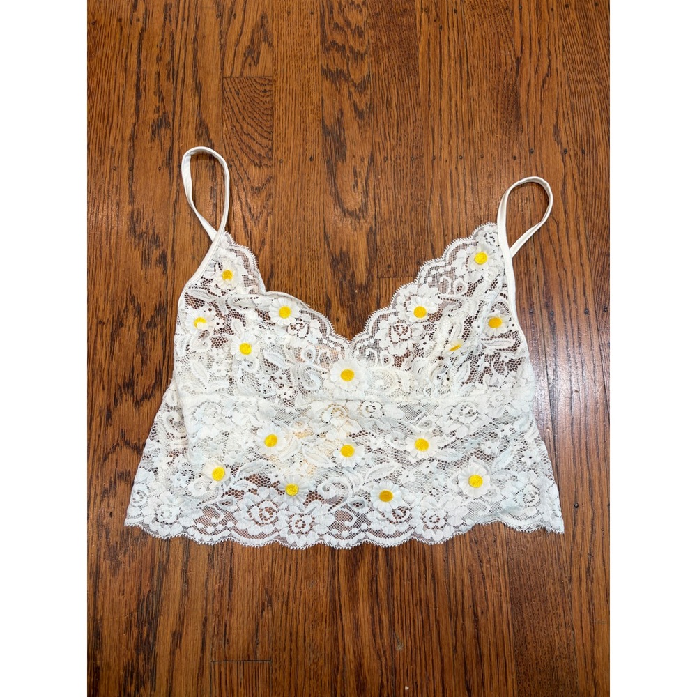 Reverse White Lace Daisy Embroidered Bralette Crop Top M NWT Coquette